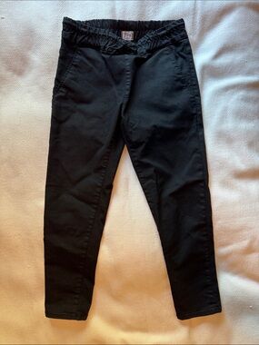Bevy Flog. Black herringbone pattern